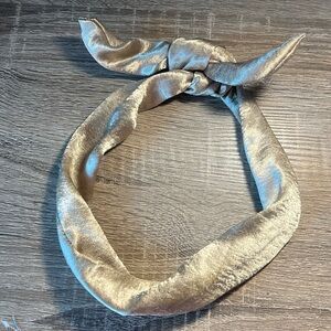 Jen Atkin x Chloe Isabel Satin Bun Wrap